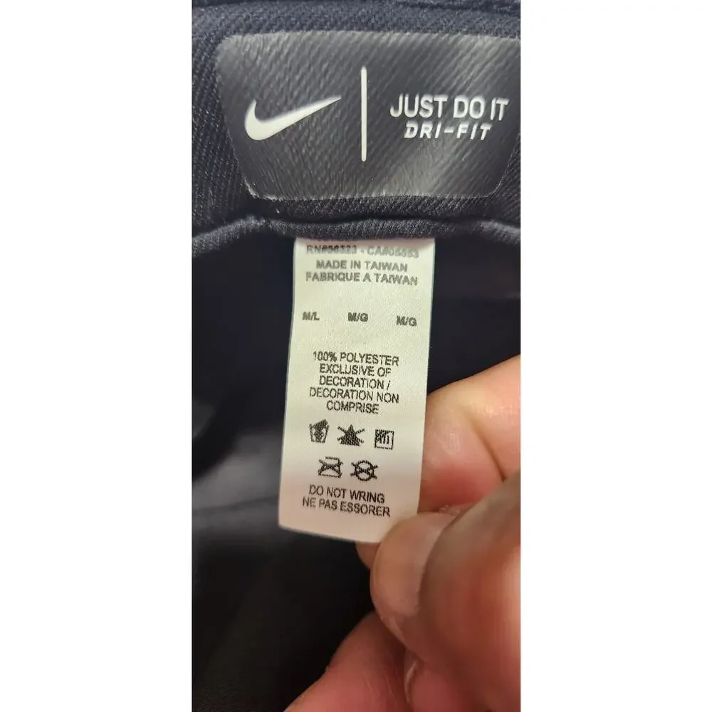 New With Tags Nike Bucket‎ Hat Size M/L Black Strap